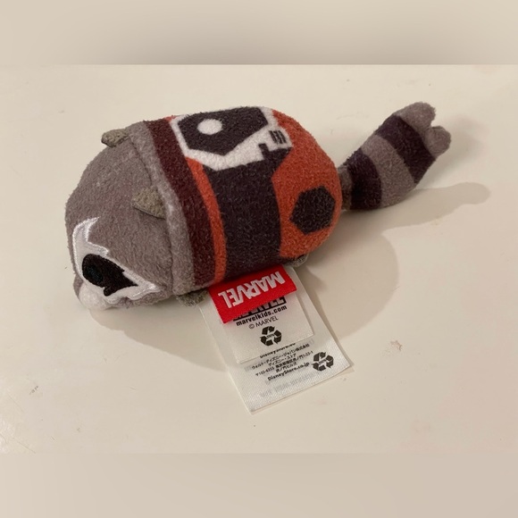 Disney Marvel Spiderman & Fridnds Set of 7 Tsum Tsum Mini Toys - Picture 4 of 9